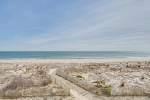 Beach - Sea Gate 206 by Seaside Vacations & Sales (Ocean City)