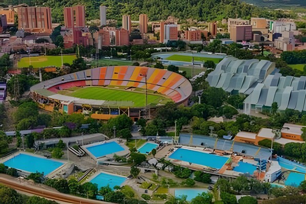 Exterior - 81 Living (Medellín)