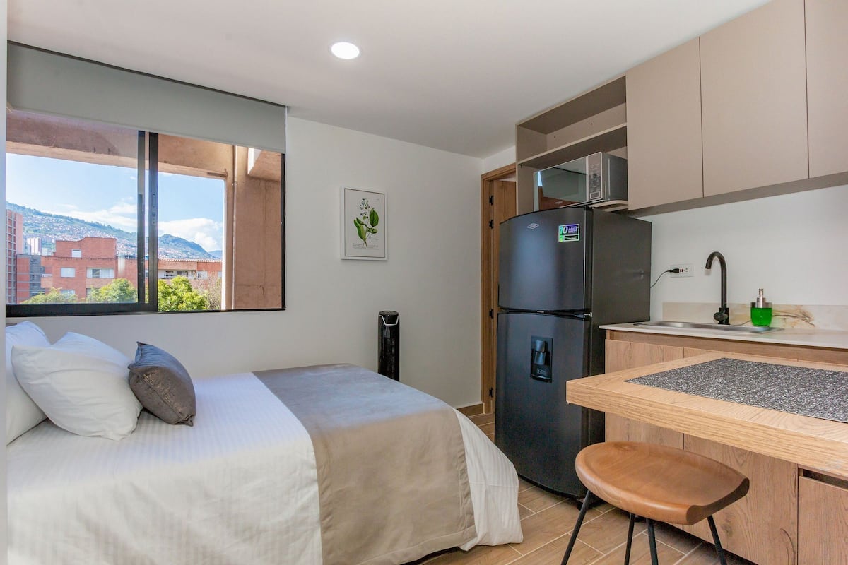 Apartment | 1 bedroom, in-room safe, blackout drapes, iron/ironing board