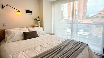 Apartamento conforto | 1 quarto, cofres nos quartos, cortinas blackout