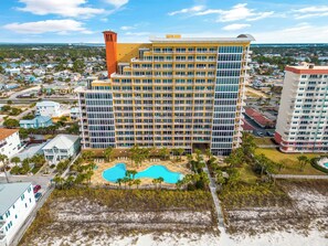 Exterior - Lovely beachfront condo w/ a shared hot tub, pool & fitness center (Panama CIty Beach)