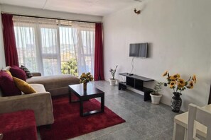 Living area - Quiet Room 3 on Mawanda Rd (Kampala)