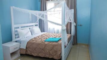 3 Schlafzimmer, Bügeleisen/Bügelbrett, WLAN, Bettwäsche