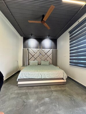 2 間睡房、熨斗/熨衫板、Wi-Fi、床單