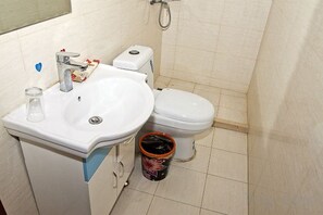 Bathroom - Shang Yi Hotel (Shanghai)