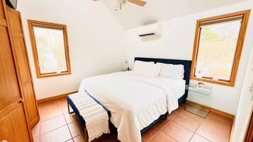 2 bedrooms, free WiFi, bed sheets