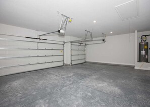 Interior - 4 BR/3BA (2K, Q, 2T) New Construction.  Pet friendly (Foley)