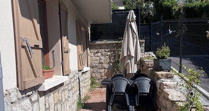 Studio au rez de chaussée de notre habitation