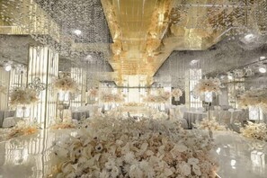 Indoor wedding - Haiyi Fino Hotel (Yichang Wanda Plaza Three Gorges Vocational College Store) (Yichang)