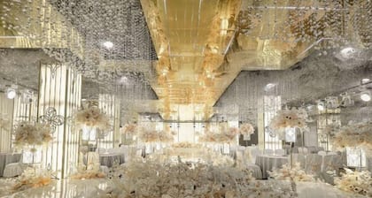 Haiyi Fino Hotel (Yichang Wanda Plaza Three Gorges Vocational College Store)