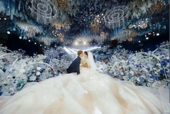 Indoor wedding - Haiyi Fino Hotel (Yichang Wanda Plaza Three Gorges Vocational College Store) (Yichang)