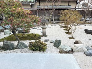 住宿地面