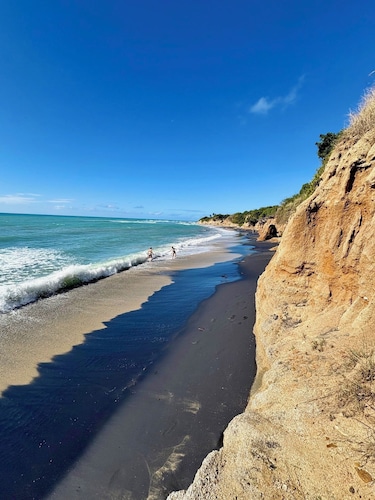 Bananas Vieques Guesthouse Room 11/Vibrant Area/Private/Steps to the beach
