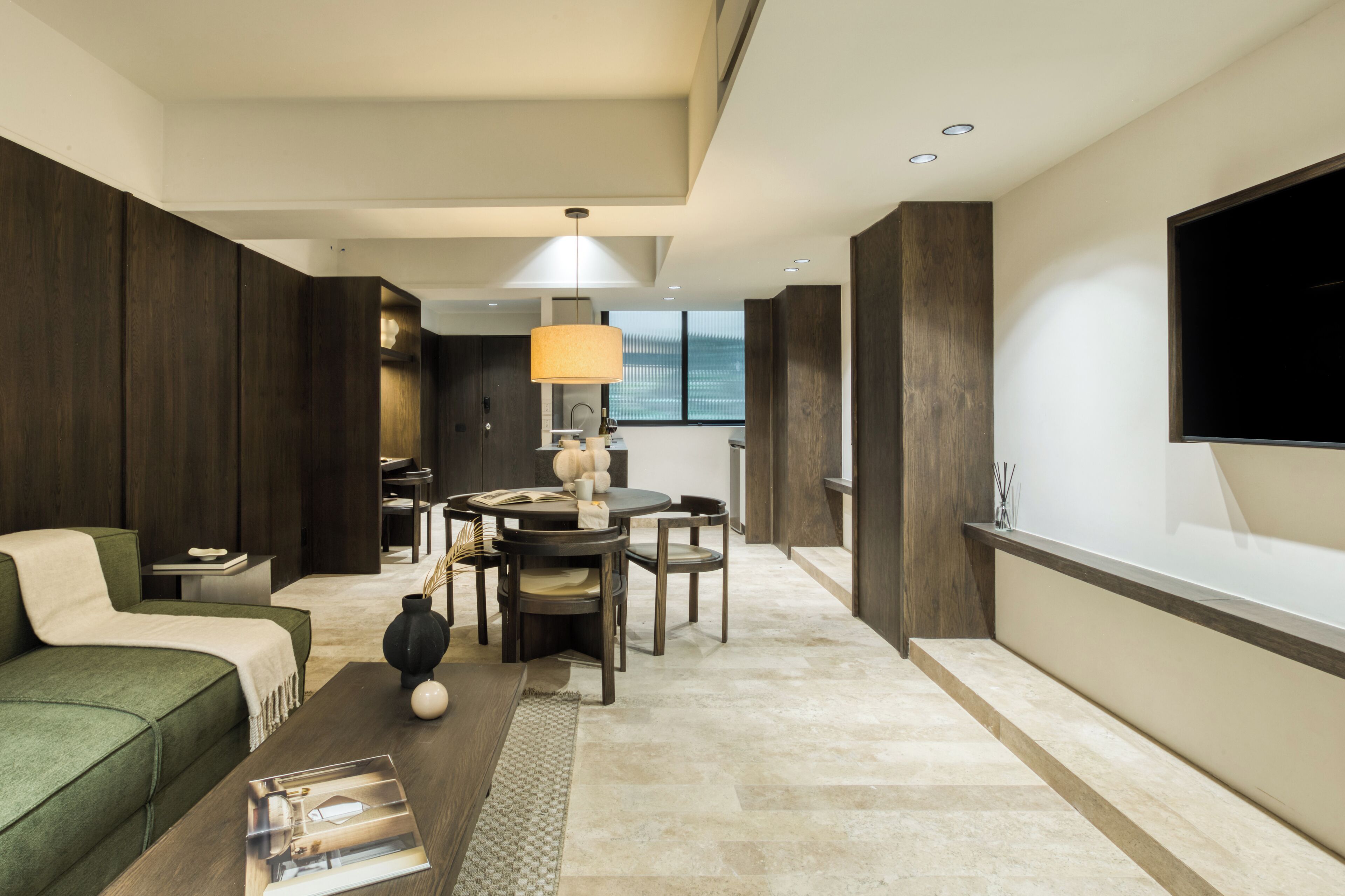 Romantisk lägenhet | Vardagsrum | Smart-tv, Netflix och streamingtjänster