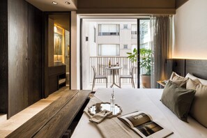 Premium bedding, in-room safe, individually decorated - Collections by ULIV Palacio (Mexico City)