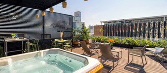 UTOPIC Platón by ULIV