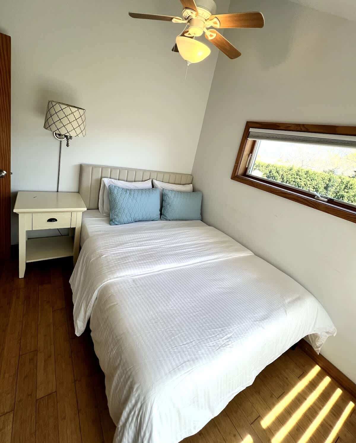 3 dormitorios, escritorio, tabla de planchar con plancha y wifi gratis