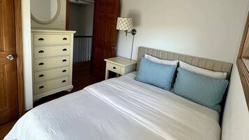 3 sovrum, skrivbord, strykjärn/strykbräda och gratis wi-fi