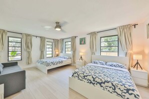 3 bedrooms, desk, iron/ironing board, travel crib