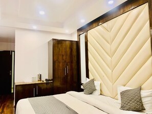 Deluxe Double Room, Valley View | Desk, free WiFi - Hotel The Grand Valley Mussoorie  (Dehradun)