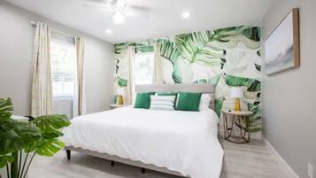 2 bedrooms, iron/ironing board, travel crib, free WiFi