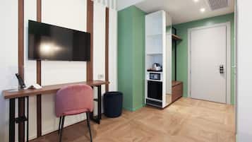 Superior Double or Twin Room | Premium bedding, down comforters, in-room safe, desk