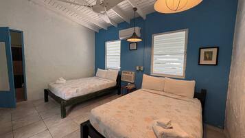 1 Schlafzimmer, Reisekinderbett, WLAN, BettwÀsche