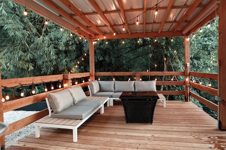 テラス / パティオ. Villa Chemin en Hacienda Camila with WiFi and AC in marvelous Canóvanas