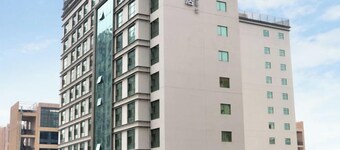 Xinhaili Hotel