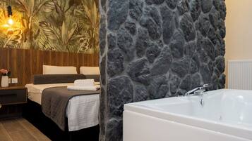 1 bedroom, soundproofing, free WiFi