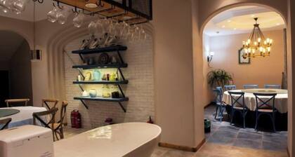 Shengsi Blue Castle Scenic Apartment (Liujingtan)