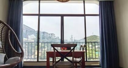 Shengsi Oriental Blue Castle Seaview Hotel