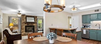 Pet Friendly Relaxing Retreat Walk to DT|King Bed
