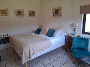 2 Schlafzimmer, Bügeleisen/Bügelbrett, WLAN, Bettwäsche