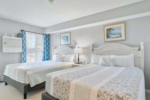 2 Schlafzimmer, Schreibtisch, Bügeleisen/Bügelbrett, WLAN