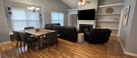 المنشأة من الداخل