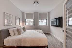 2 bedrooms, desk, iron/ironing board, free WiFi