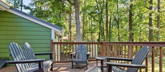 Walkable|Fenced In|Pet Friendly