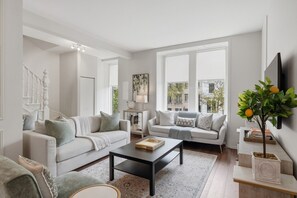 Smart TV - Luxury Gem - Townhouse in the plateau Mont-Royal (Montréal)