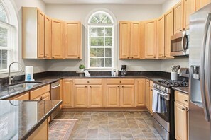 Fridge, microwave, oven, stovetop - Classic & Beautiful|DT Durham|3 Bed|2.5 Ba|Pets OK (Durham)
