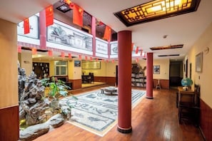 Interior - Hailong Yunhe Hotel (Lijiang Ancient City) (Lijiang)