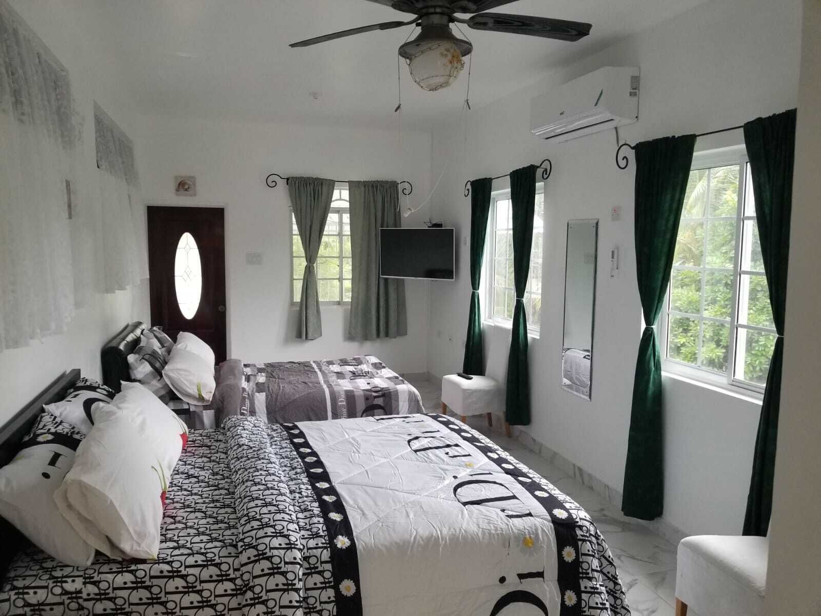 Family Apartment, 1 Bedroom, Non Smoking, Mountain View