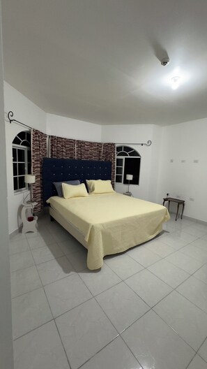 Family Room, Multiple Beds, Mountain View | Hypo-allergenic bedding, blackout curtains, iron/ironing board - Thebreeze2022 (May Pen)