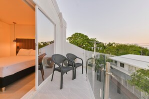Deluxe-Doppelzimmer, Balkon, Stadtblick