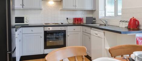 Opvaskemaskine, højstol