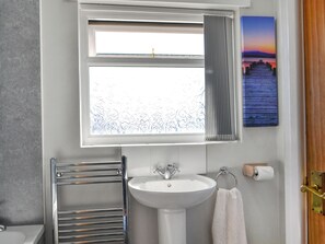 Towels - 3 bedroom accommodation in Filey (Filey)