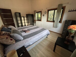 3 sovrum, skrivbord, wi-fi och sängkläder