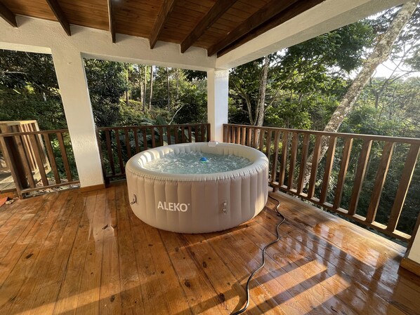 Bubbelpool utomhus