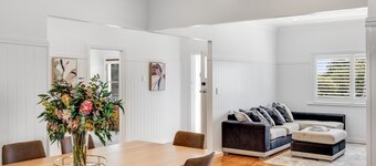 Botanic Breeze on Lindsay!