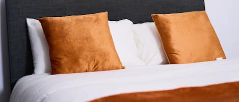 1 quarto, Wi-Fi de cortesia, roupa de cama